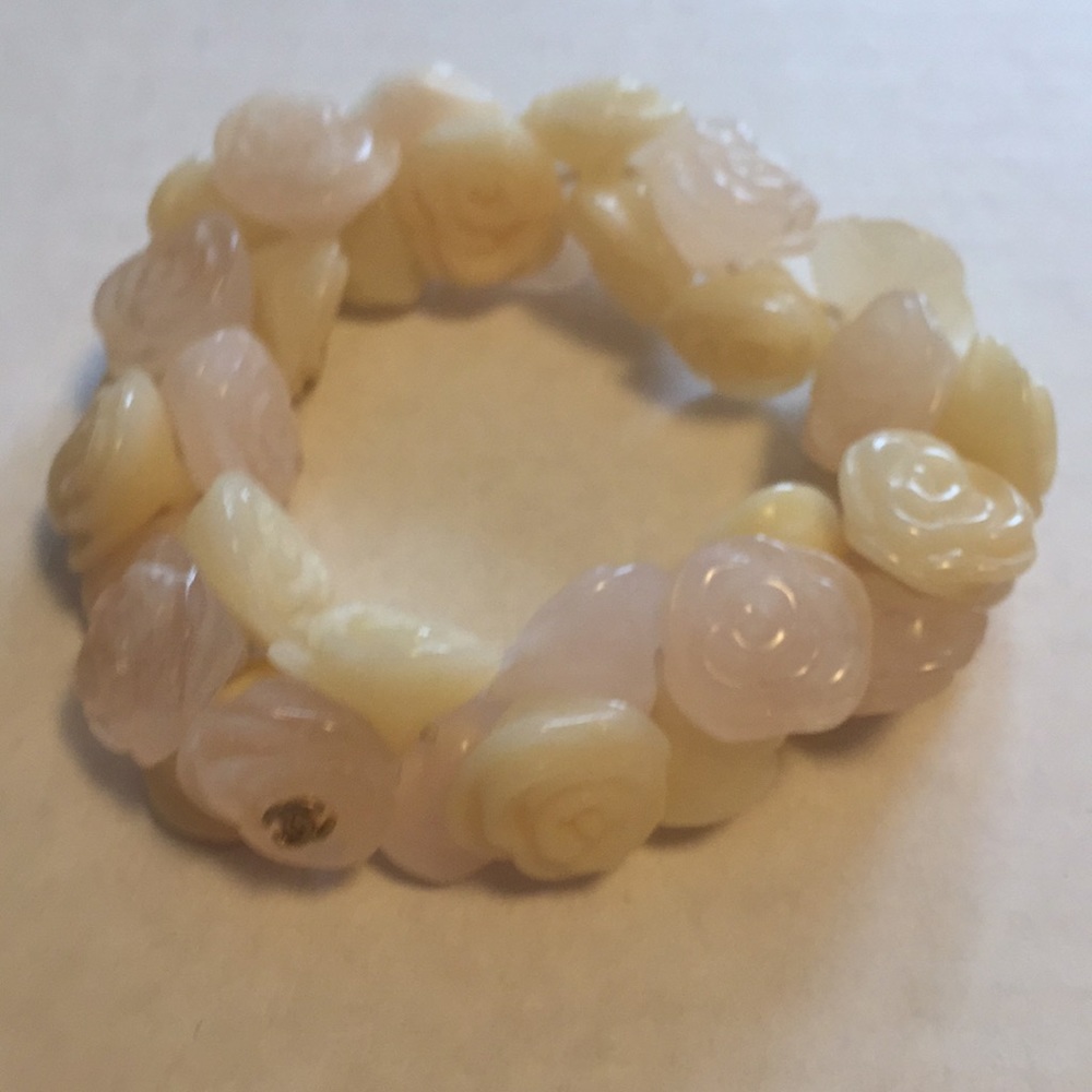 Chanel Stretch Bracelet Pink and White - Picture 11 of 13